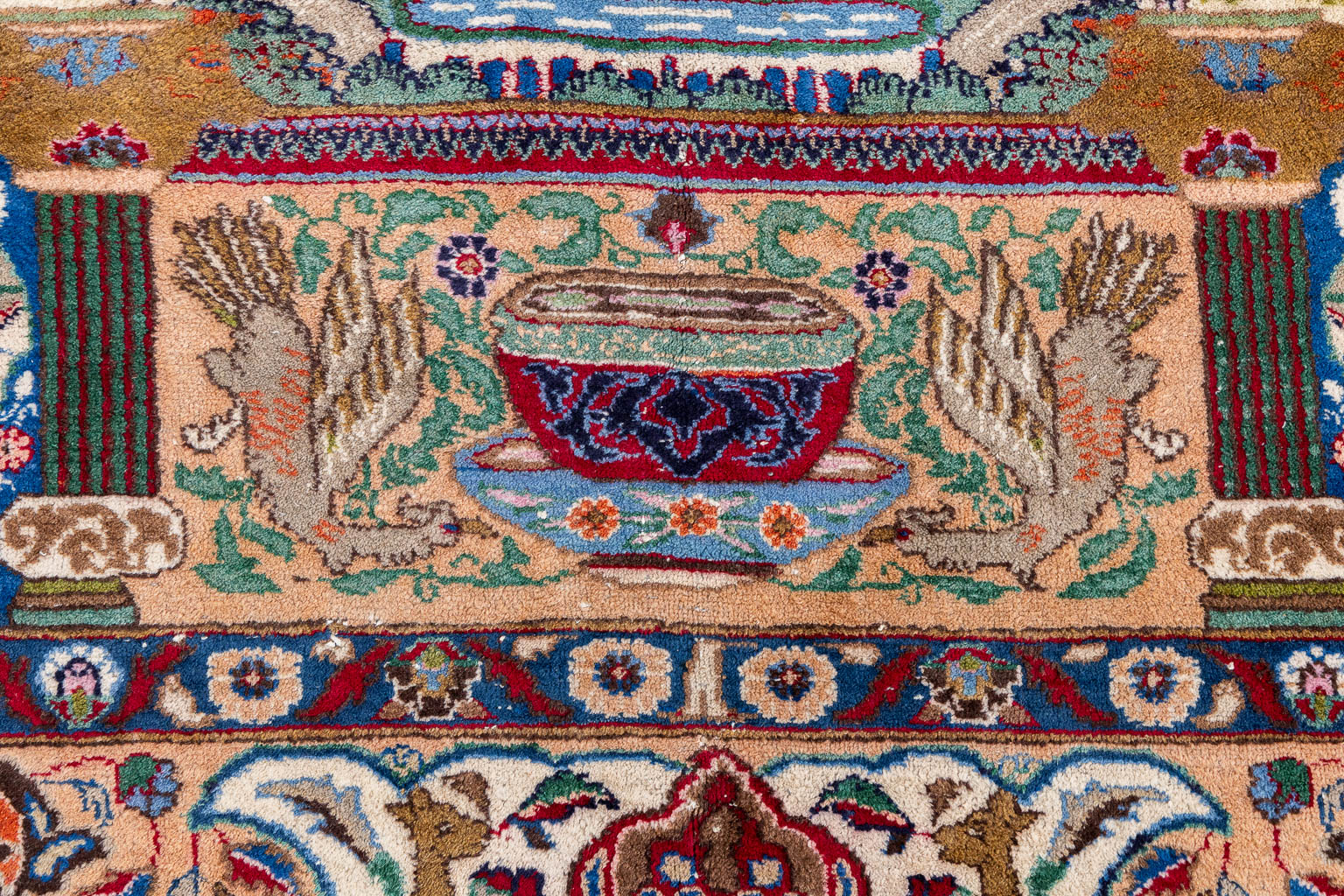 An Oriental hand-made carpet, Kashmar. (L:372 x W:305 cm)