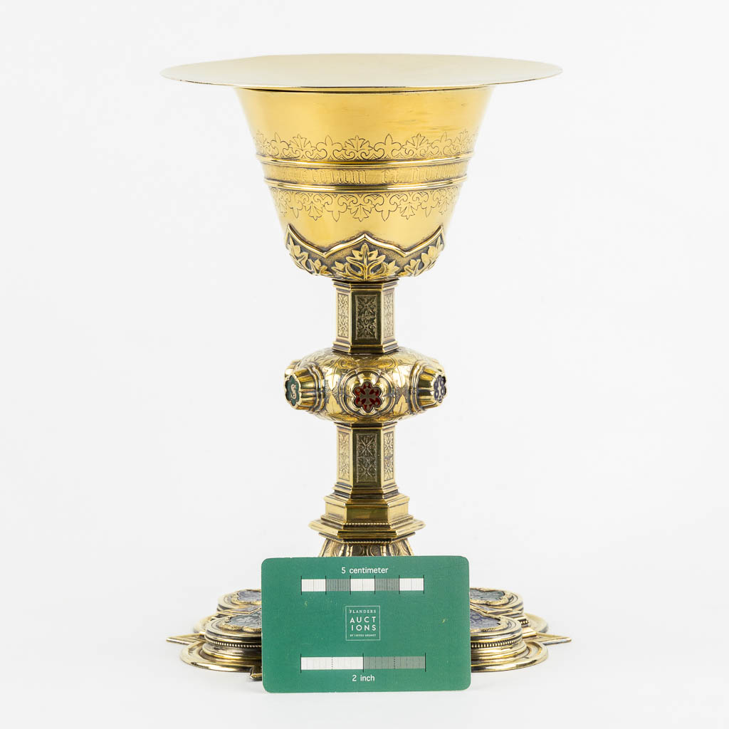 Joannes VAN DAMME (1798-1869) 'Chalice' silver with enamel. Gothic Revival, Bruges. 1855. (H:24,5 x D:17,5 cm)