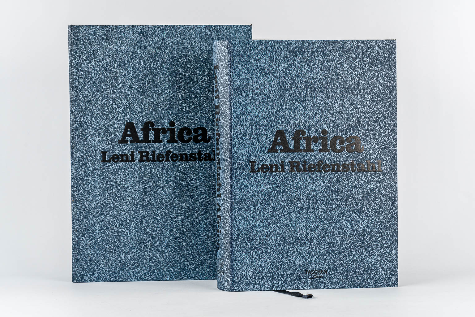 Leni RIEFENSTAHL (1902-2003) 'Africa' Taschen, (2002)