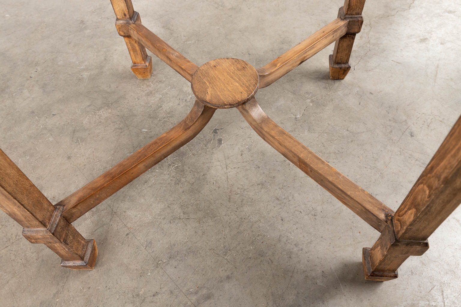 An antique game table with folding top. 19th C. (L:84 x W:84 x H:77 cm)