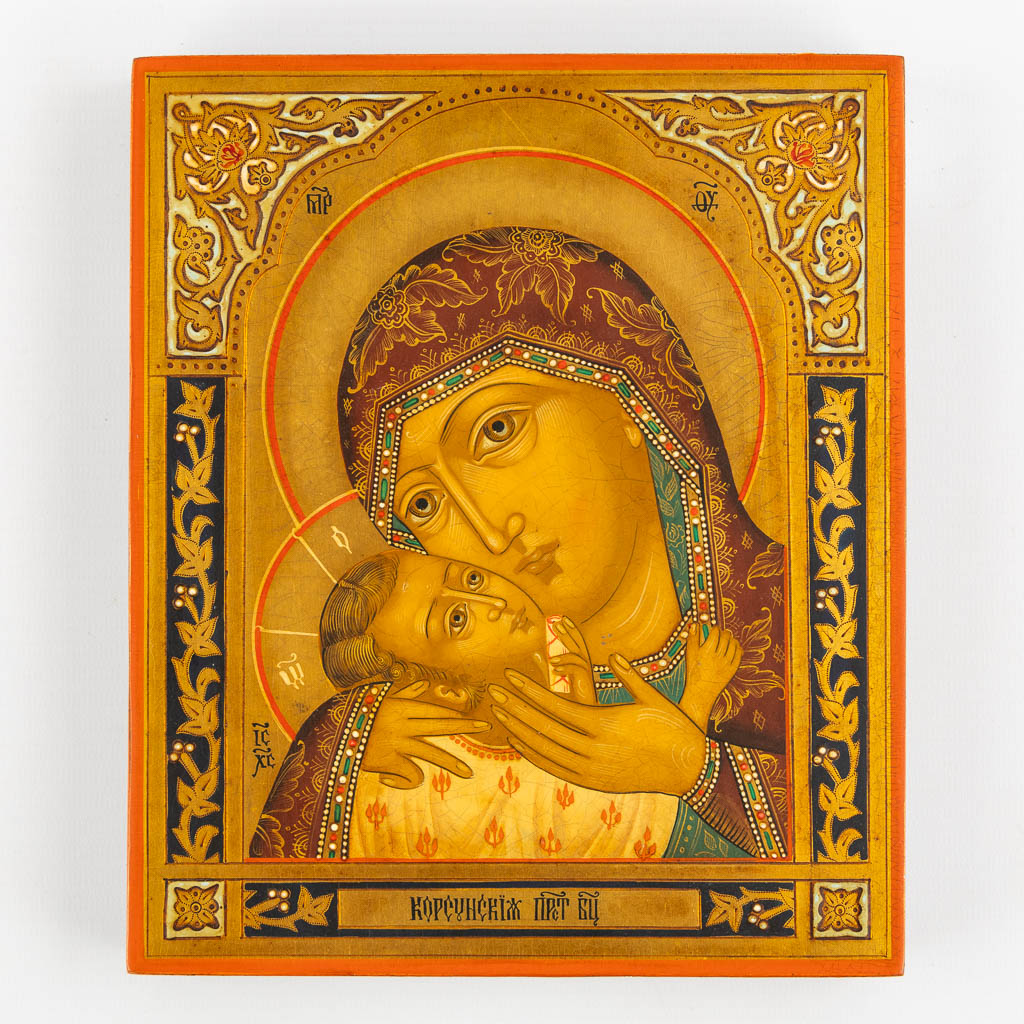 A nicely painted Icon with Faux Enamel, 'Mother God of Korsun', early 20th C. (W:18 x H:22 cm)