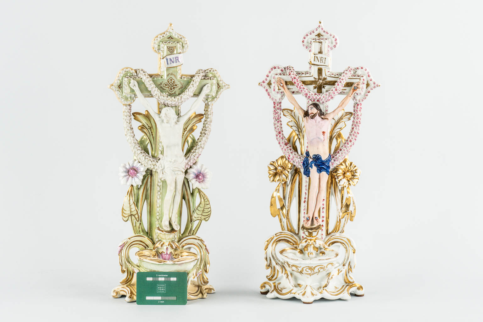 Two Vieux Paris porcelain table holy water fonts, Christ hanging from the crucifix. 19th C.