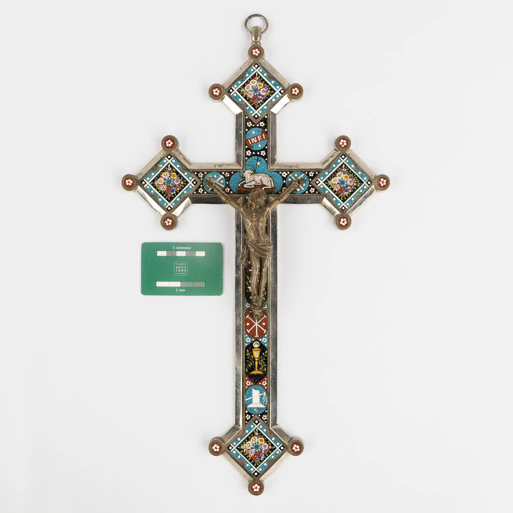 A large crucifix and Corpus Christi, richly finished with Mirco-Mosaic. Circa 1900. (W:28 x H:50 cm)