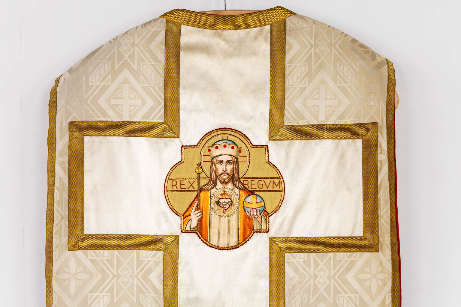 A Chasuble, Roman Chasuble and Stola, Embroideries with an image of Jesus Christ, Rex Regum. 