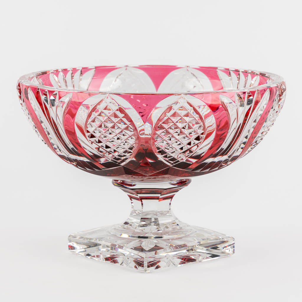 Val Saint Lambert, a large bowl, cut and coloured crystal. (H:21 x D:31 cm)