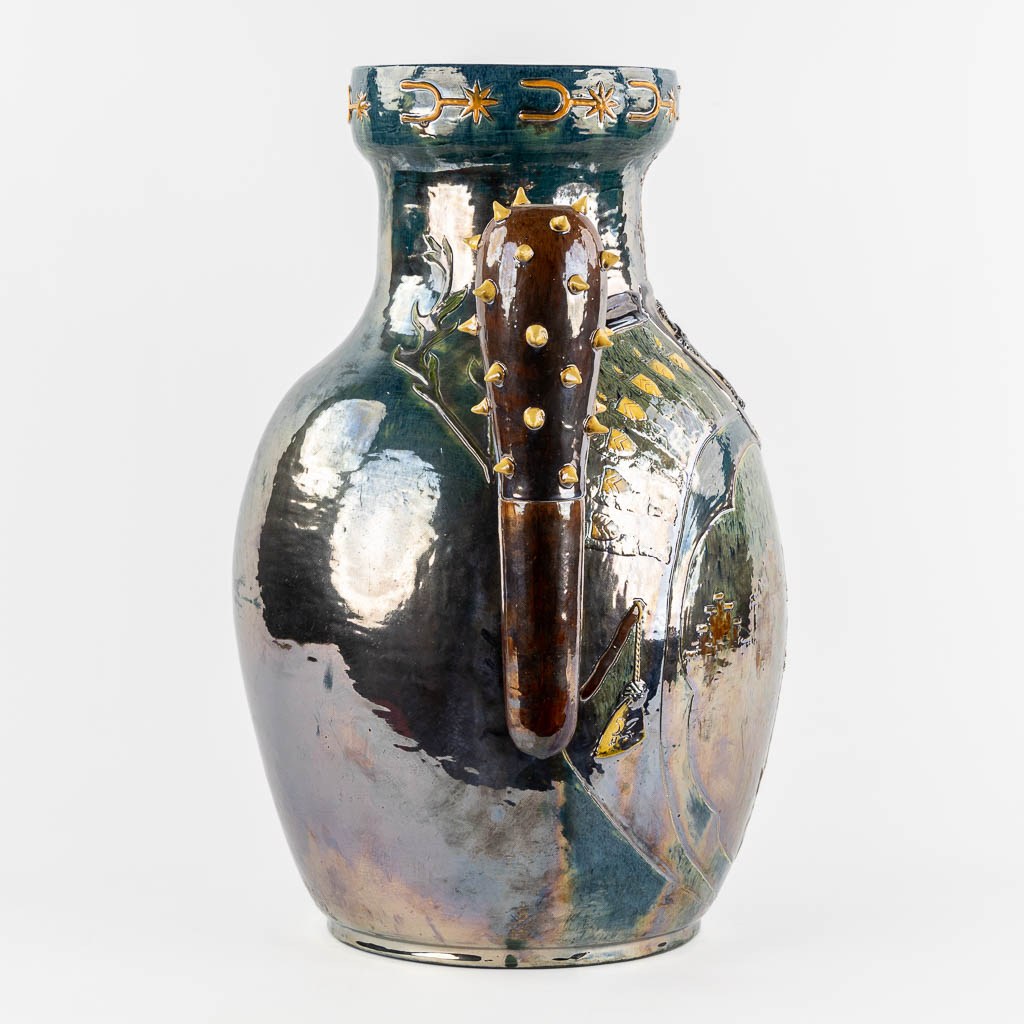 Gilbert Monteyne, after Caessens, a large vase in Flemish Eartenware. 2013. (L:35 x W:53 x H:59 cm)