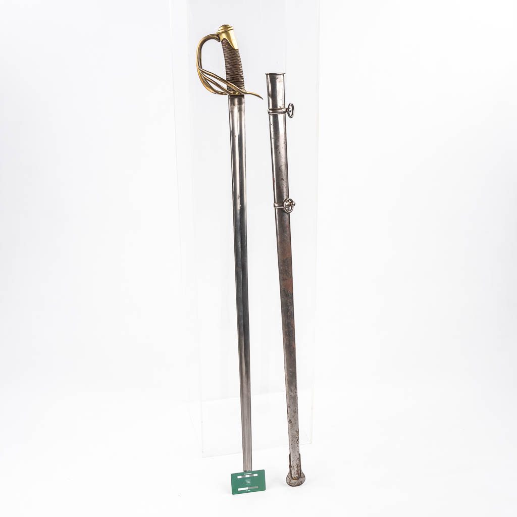 Manufacture Imperial Du Klingenthal, An antique sword. Octobre, 1813. Napoleonic. (L:115 x W:13,5 x H:13,5 cm)