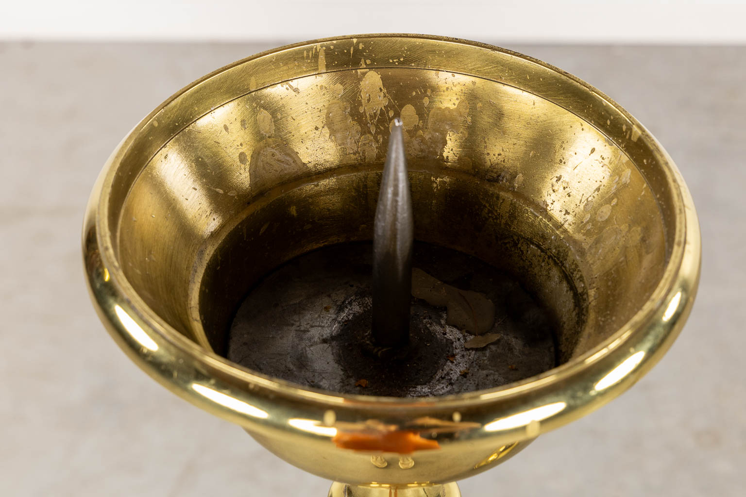 A large Altar crucifix and large church candlestick, polished bronze. (H:110 cm)