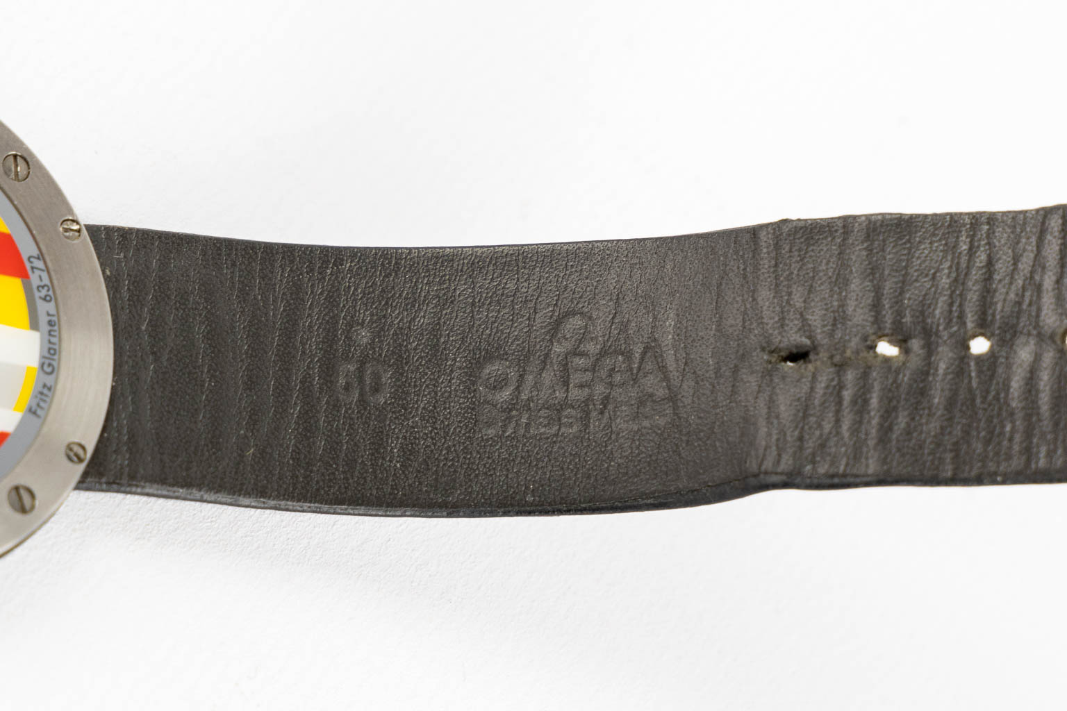 Omega, een herenpolshorloge, Quartz, model Fritz Glarner 63-72. (D:4 cm)