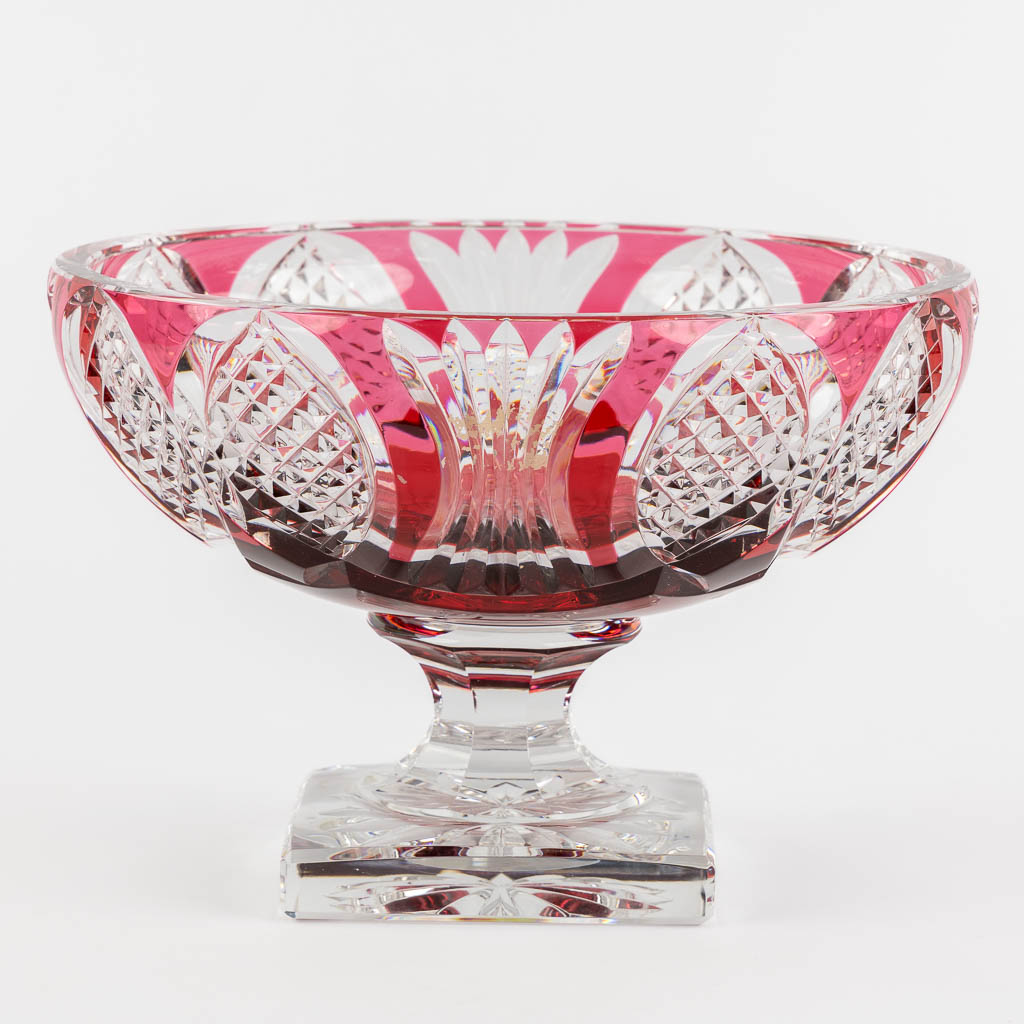 Val Saint Lambert, a large bowl, cut and coloured crystal. (H:21 x D:31 cm)