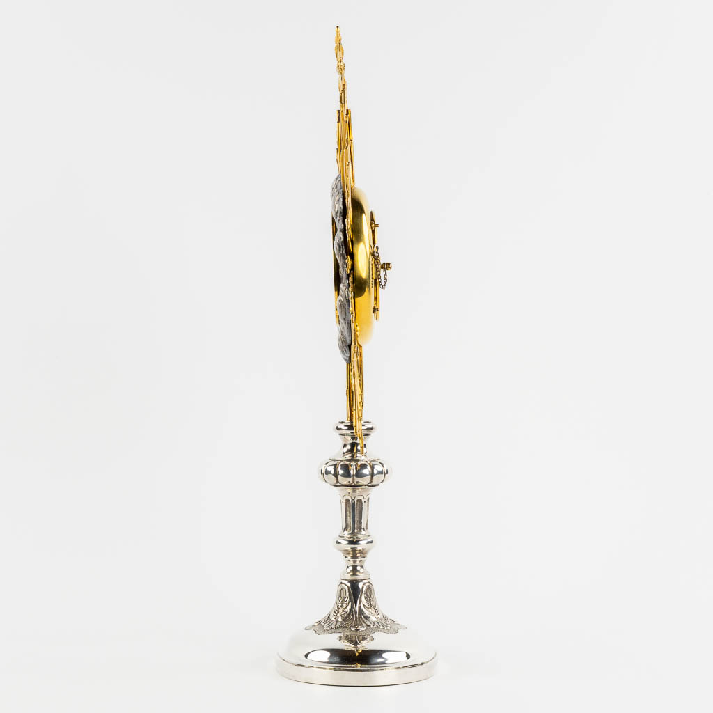 Jean-Baptist Van Damme, Bruges, A Sunburst Monstrance, silver and brass, 19th/20th C. 