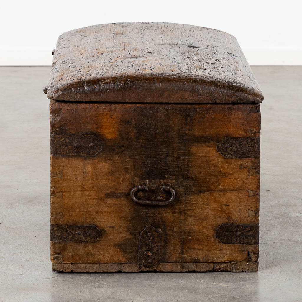 An antique chest with wrought iron hardware, circa 1700. (L:52 x W:93 x H:48 cm)