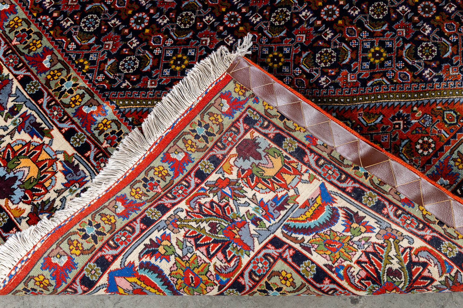 An Oriental hand-made carpet, Bidjar. (W:210 x H:304 cm)