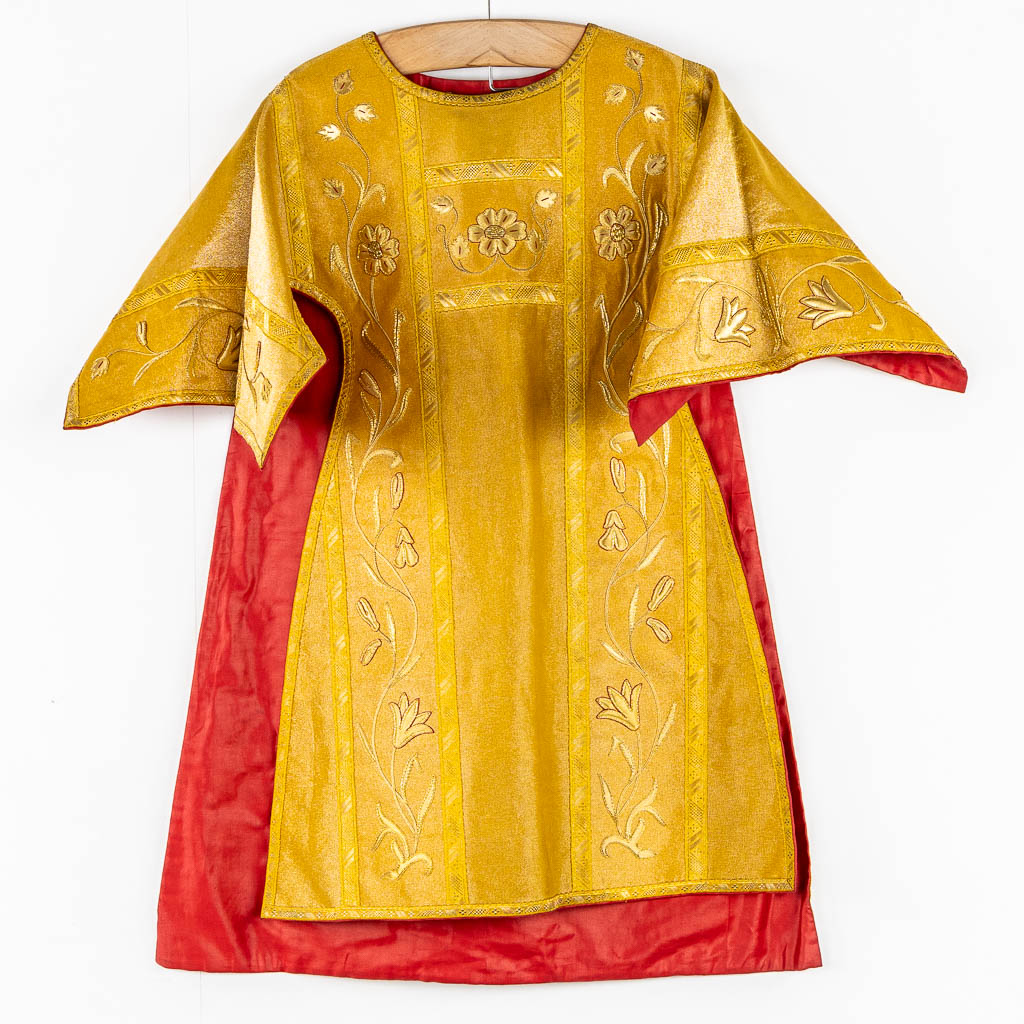 A pair of Dalmatics and three Roman Chasubles, Thick Gold Thread and embroideries.