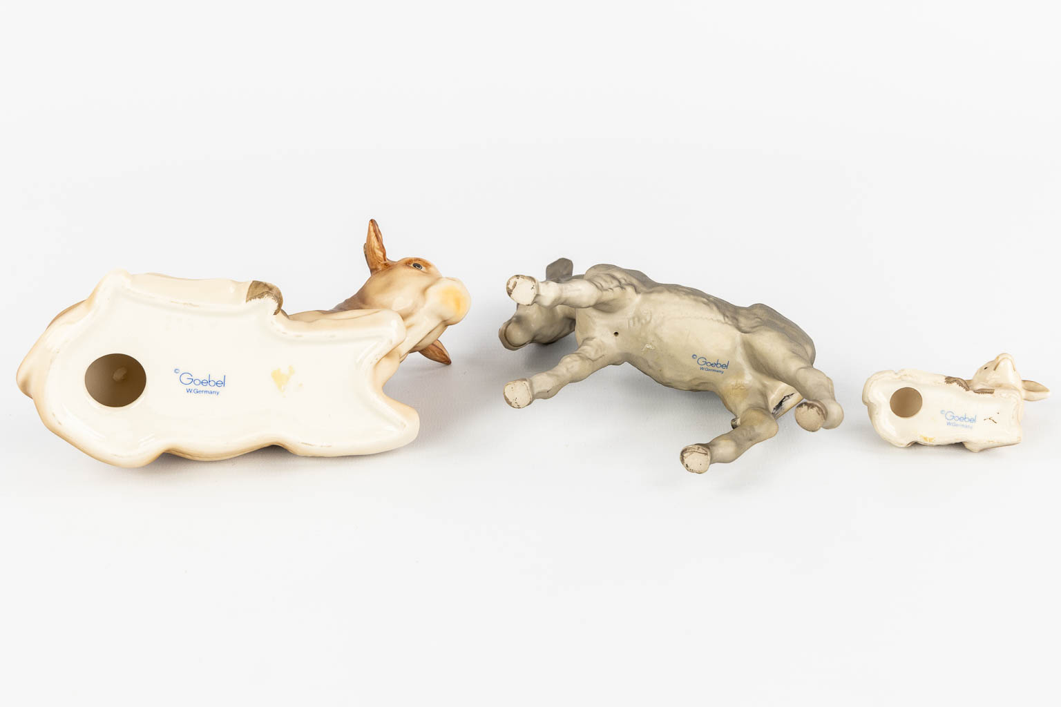 Hummel and Goebel 'Nativity Scène', polychrome porcelain.