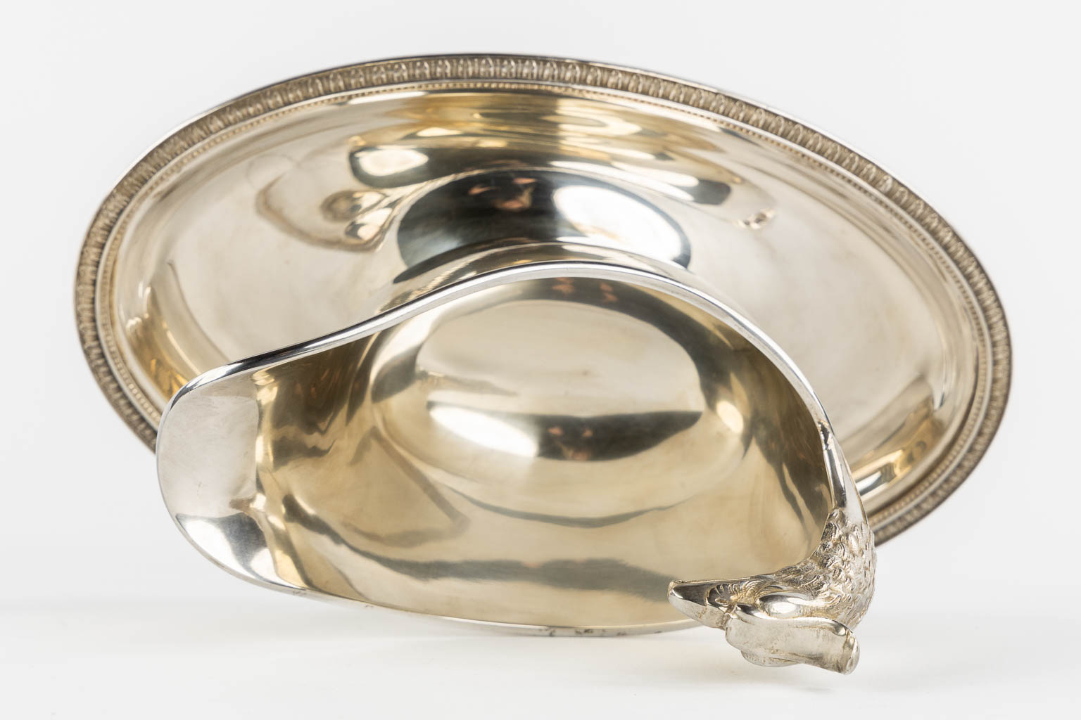 Christofle, Gallia, 7 pieces of silver-plated serving accessories. 