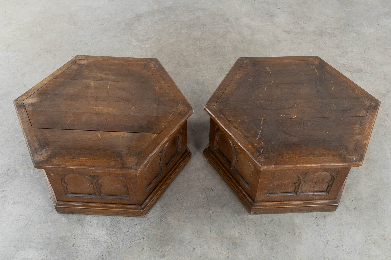 A pair of pedestals for large candelabra, sculptured oak, Gothic Revival. (H:40 x D:76 cm)