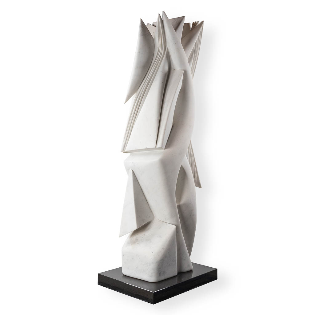 Pablo ATCHUGARRY (1954) 'Untitled' Een sculptuur in witte Carrara marmer, 2008. (L:61 x W:50 x H:226 cm)