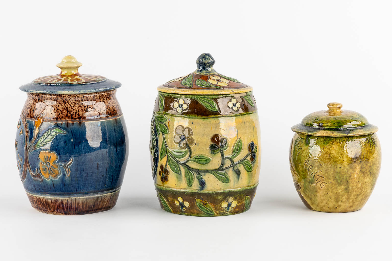 Three Flemish Earthenware Tobacco Jars. (H:20 x D:15 cm)