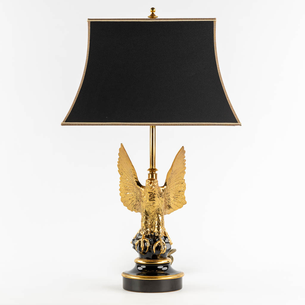 Deknudt 'Eagle' table lamp, Hollywood Regency style. (L:25 x W:46 x H:76 cm)