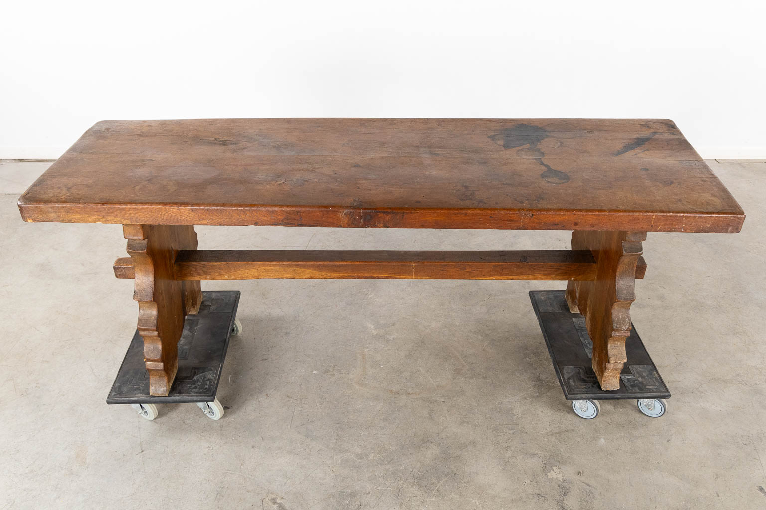 An antique side table or console table, oak. (L:62 x W:197 x H:76 cm)