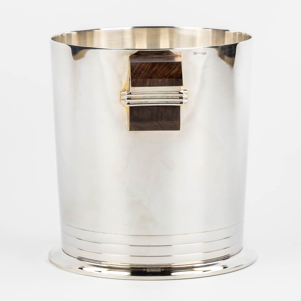 Jean Emile PUIFORCAT (1897-1945) 'Champagne Cooler' silver-plated metal.