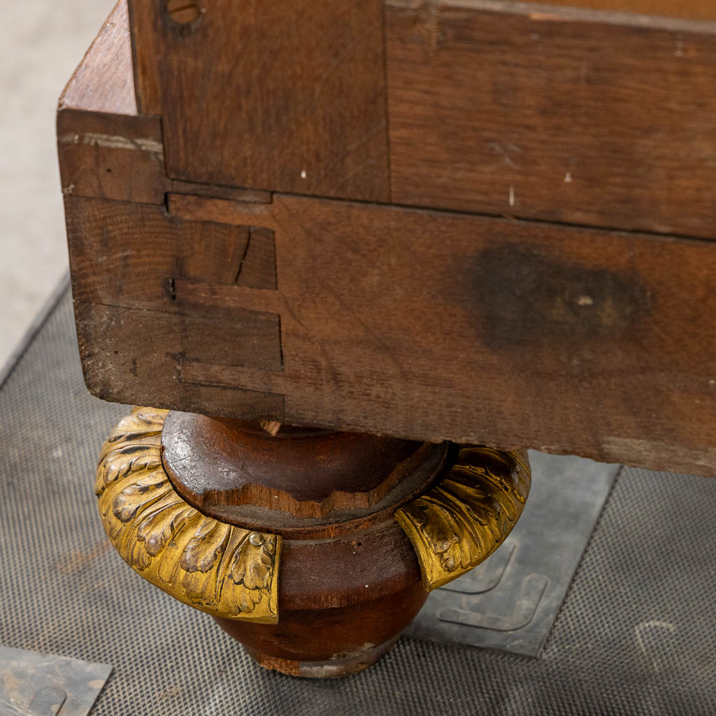 An exceptional two-door display cabinet, in the style of Paul Sormani. 19th C. (L:42 x W:125 x H:165 cm)