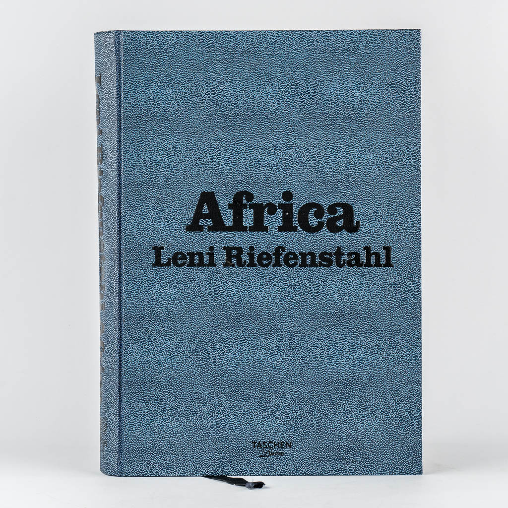 Leni RIEFENSTAHL (1902-2003) 'Africa' Taschen, (2002)