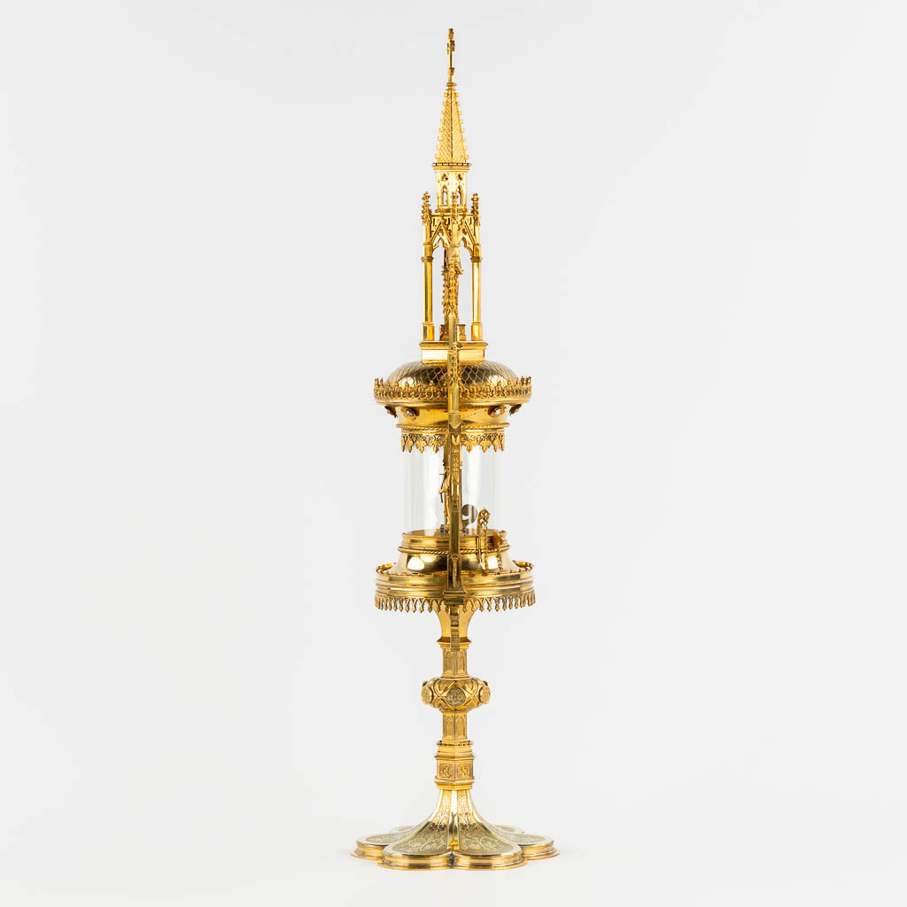 A Tower Montrance on a six-lobed base, Gothic Revival, 19th C. (L:18 x W:26 x H:70 cm)