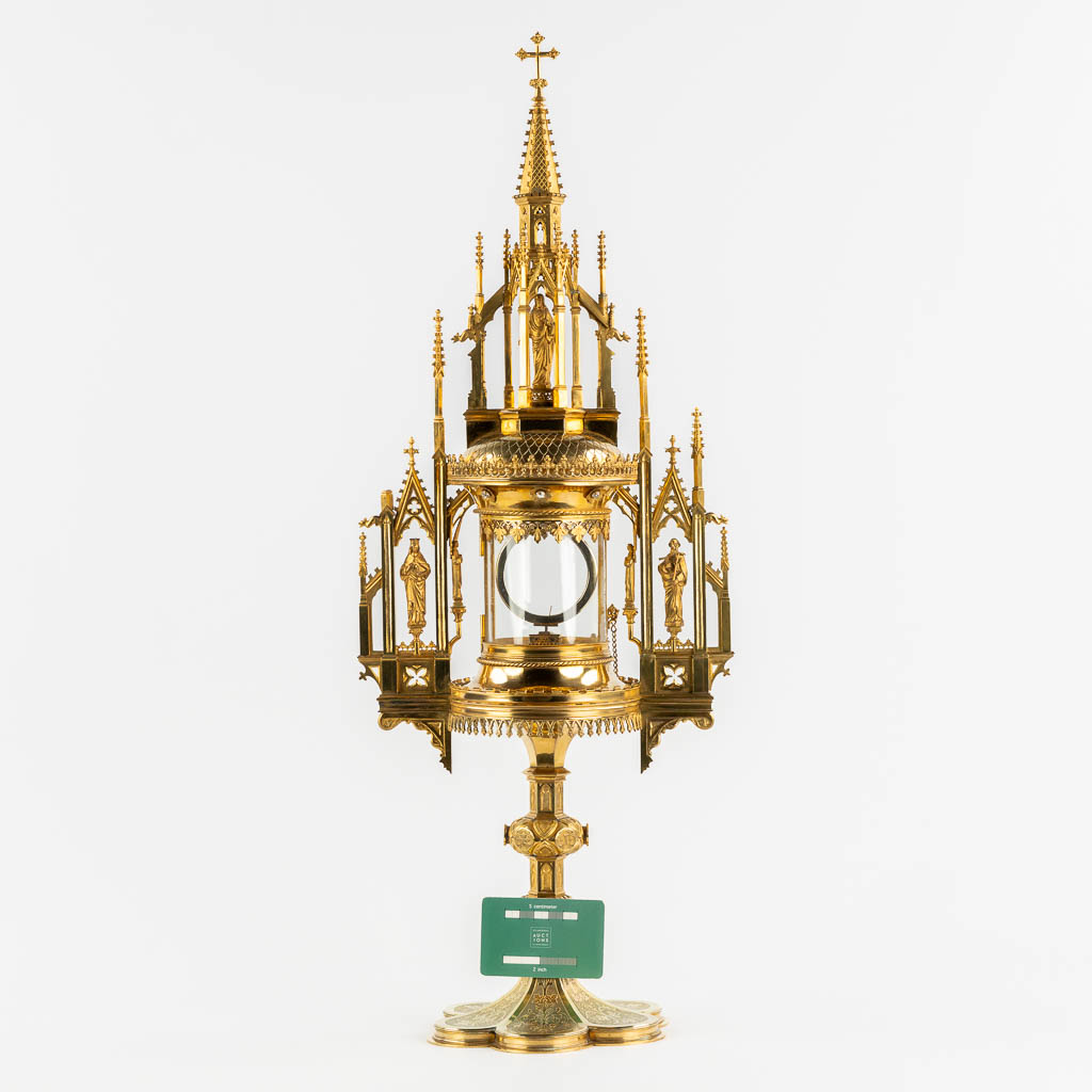 A Tower Montrance on a six-lobed base, Gothic Revival, 19th C. (L:18 x W:26 x H:70 cm)