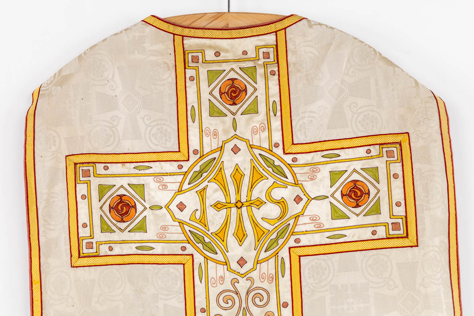 Four Roman Chasubles and matching Stola, embroideries. 