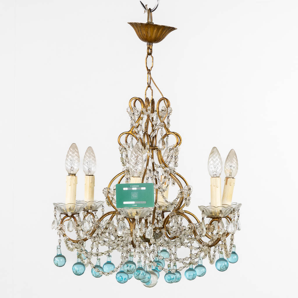 An attractive chandelier with 