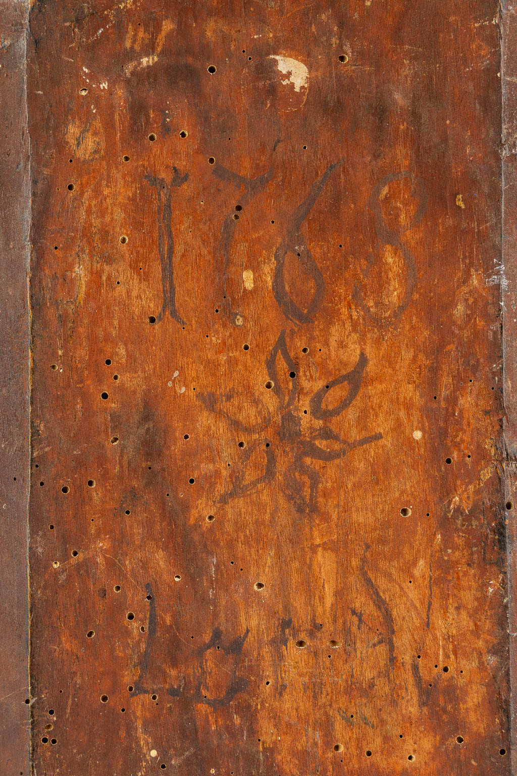 A reliquary cabinet with a relic of a foot, VM. Bach Cedron, dated 1768.