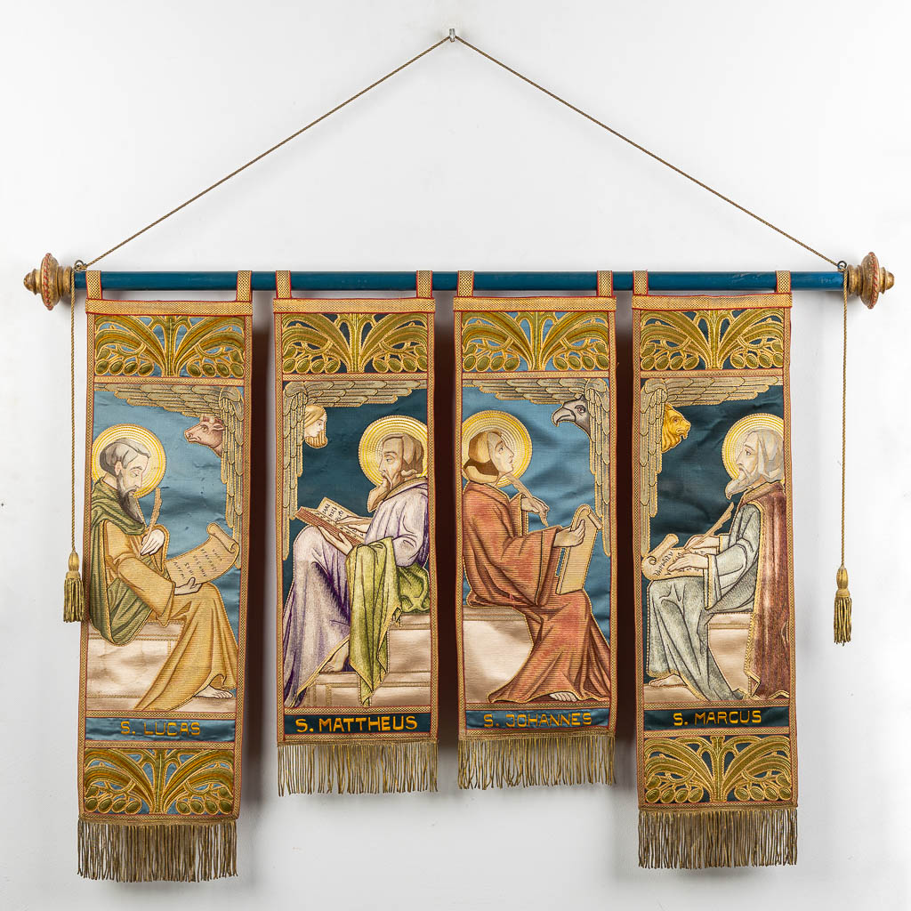 A banner with the Four Evangelists, gold and silver thread embroideries. 20th C. (W:113 x H:80 cm)