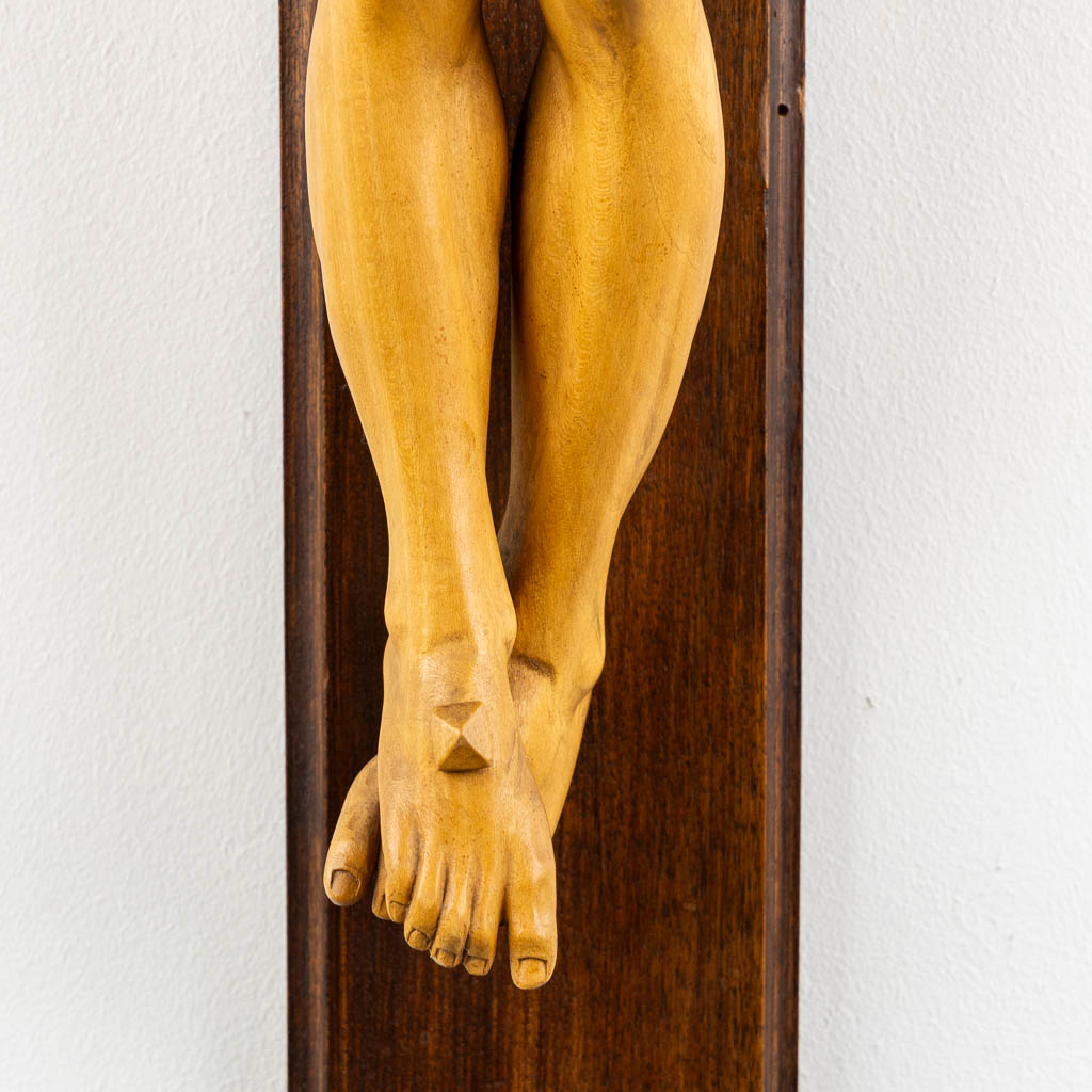 A wood sculptured 