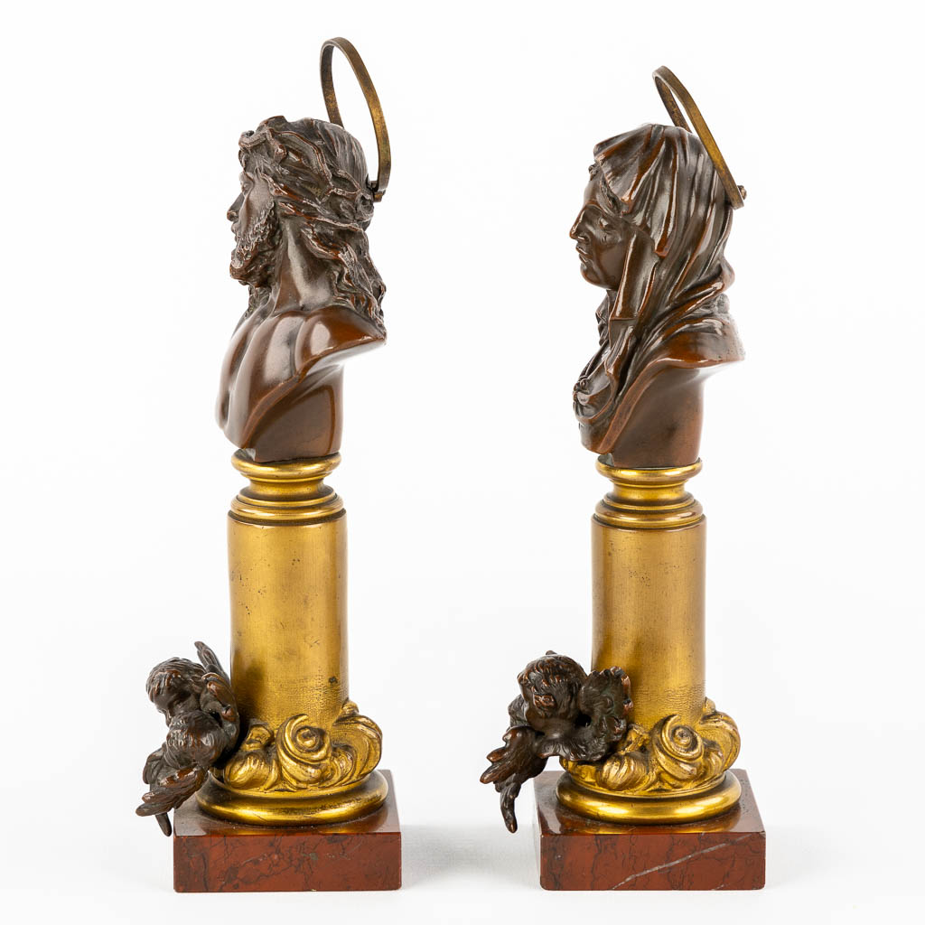 A pair of bustes 'Jesus Christ and The Virgin Mary', patinated bronze. 19th C.