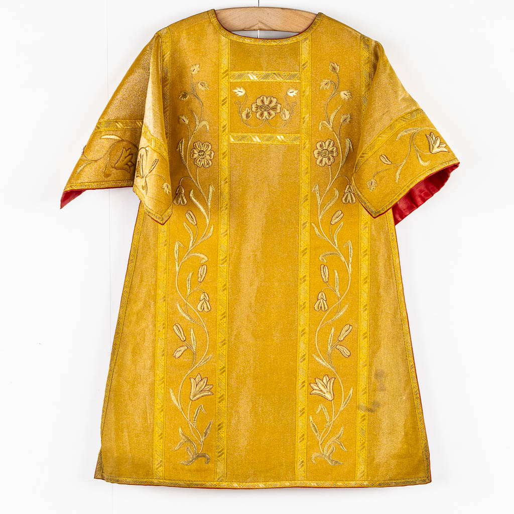 A pair of Dalmatics and three Roman Chasubles, Thick Gold Thread and embroideries.