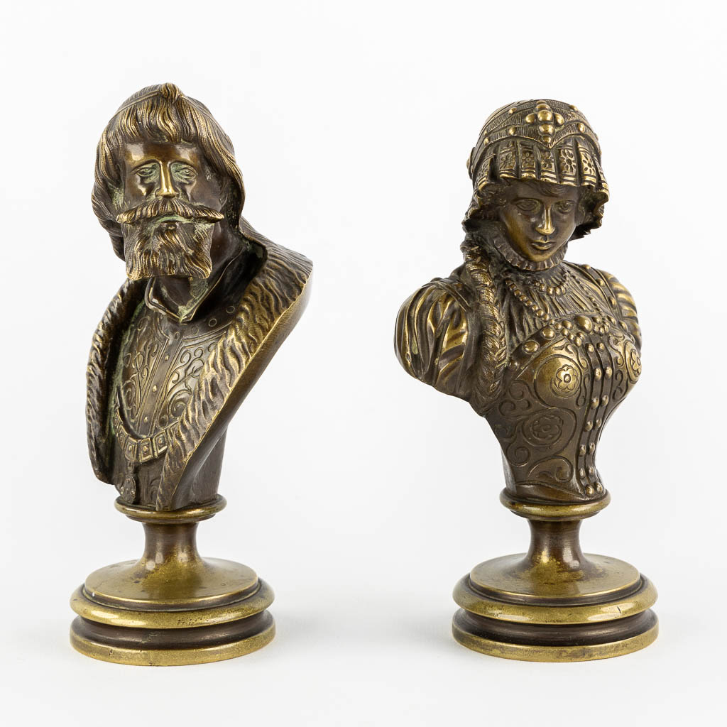 Een paar Russische bronzen figuren, Vladimir II Monomakh & Gytha of Wessex, Prinses van Engeland, 19de eeuw. (H:18 cm)