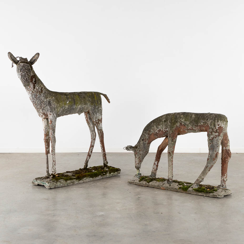  An exceptional and decorative pair of deer, concrete, circa 1920. 