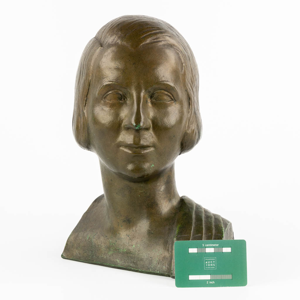 Oscar DE CLERCK (1892-1968) ‘Bust of a lady’