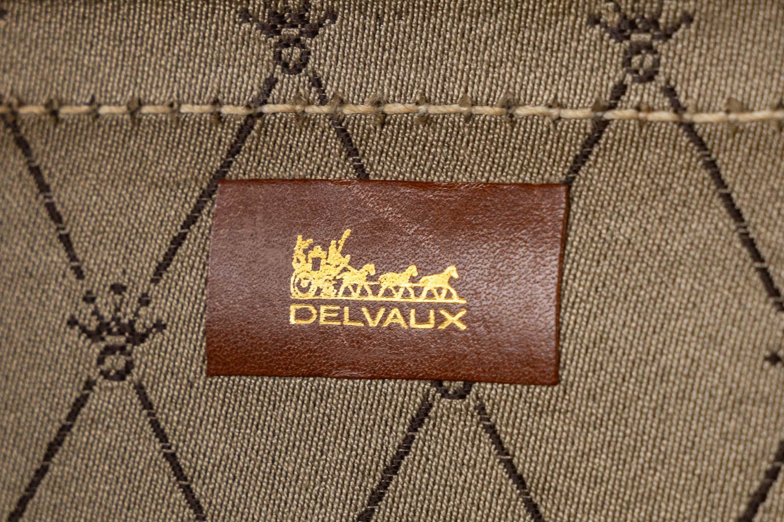 Delvaux, three travellers suitcases. (W:76 x H:52 cm)