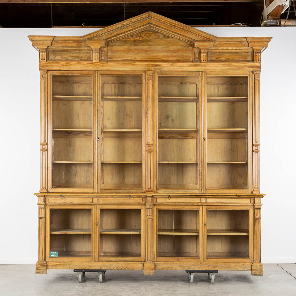 A large shop display cabinet, Pine, Neoclassical style, 19th C. (L:60 x W:260 x H:288 cm)