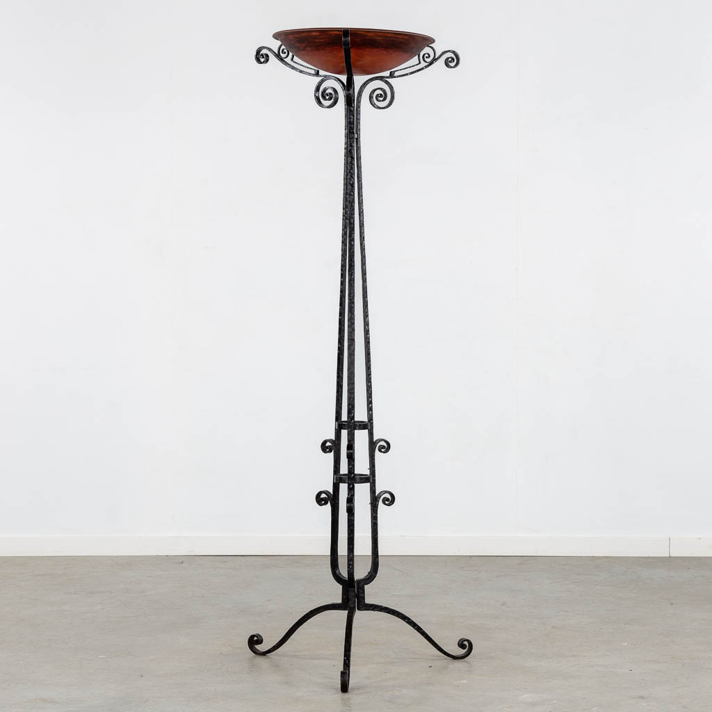 Schneider France, a wrought iron and pâte-de-verre glass floor lamp. (L:52 x W:52 x H:170 cm)