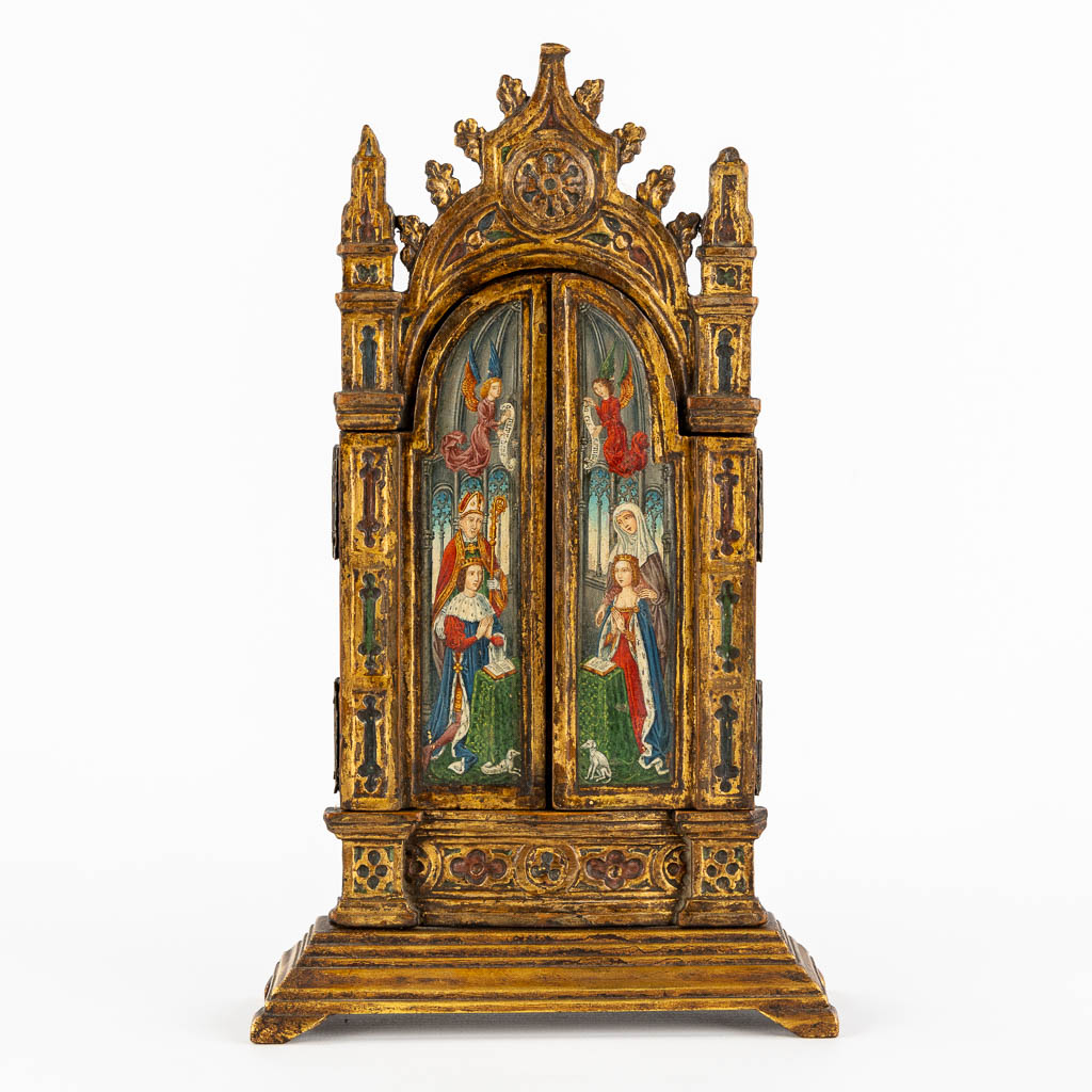 A Medieval style Tryptich, attributed to 'The Spanish Forger' 19th/20th C. (W:22,5 x H:26 cm)