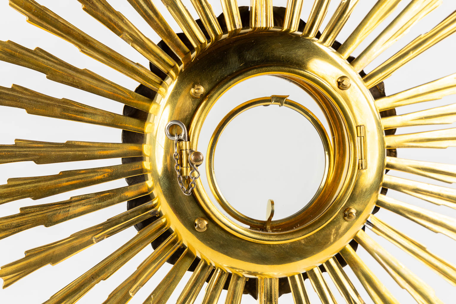 Jean-Baptist Van Damme, Bruges, A Sunburst Monstrance, silver and brass, 19th/20th C. 