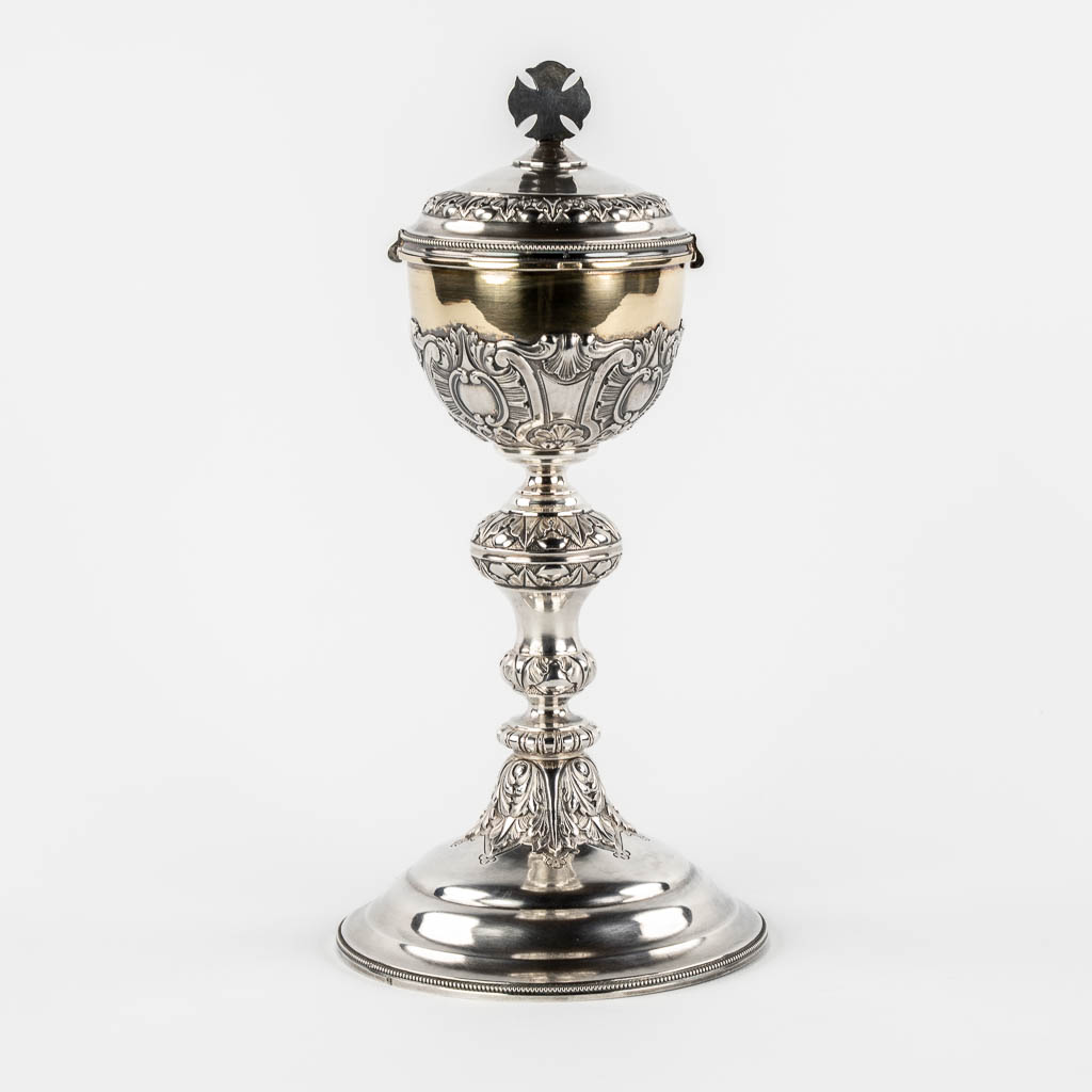 Henricus De Curte (1821-1868) 'Ciborie', Silver. Ghent, Belgium, 19th C. 528g.