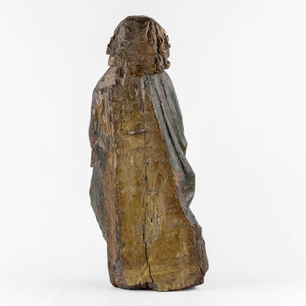 A large Gothic wood sculpture of an Angel, Rhineland, Germany, 14th/15th C.  (L:20 x W:36 x H:71 cm)