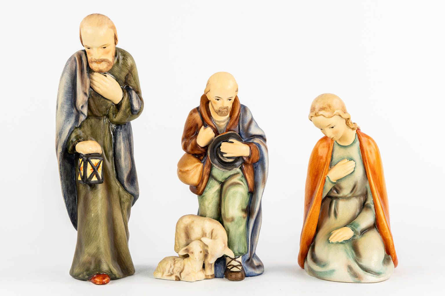 Hummel and Goebel 'Nativity Scène', polychrome porcelain.