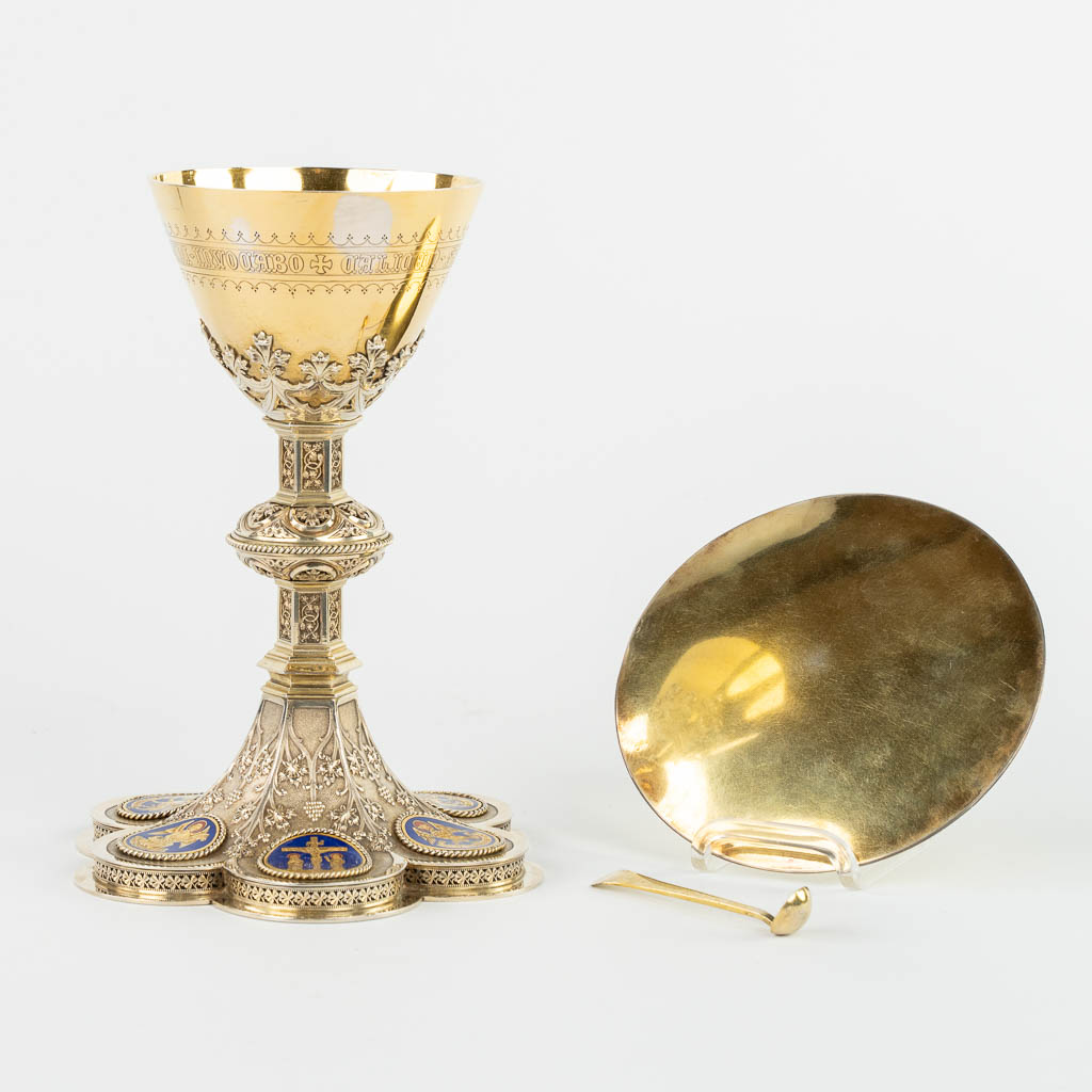 Auguste Moreeuw, Bruges, Chalice, Gothic revival, Silver with enamel plaques. 862g. 