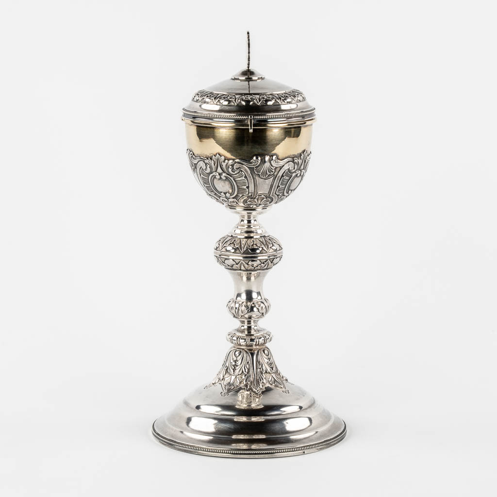 Henricus De Curte (1821-1868) 'Ciborie', Silver. Ghent, Belgium, 19th C. 528g.